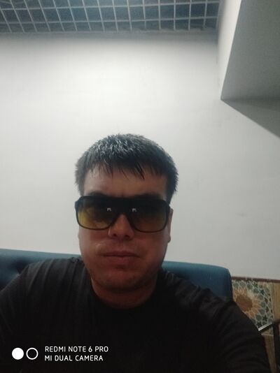  ,   Bek, 31 ,   ,   
