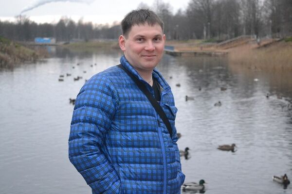  -,   Hausen, 43 ,   ,   , c 
