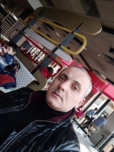 ,   Ggggggg, 41 ,   ,   , c 