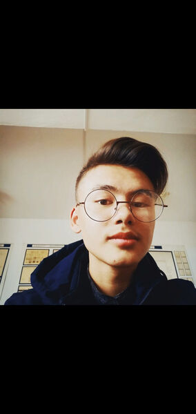  ,   Ronny, 23 ,   