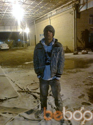  ,   Wepa, 32 ,  