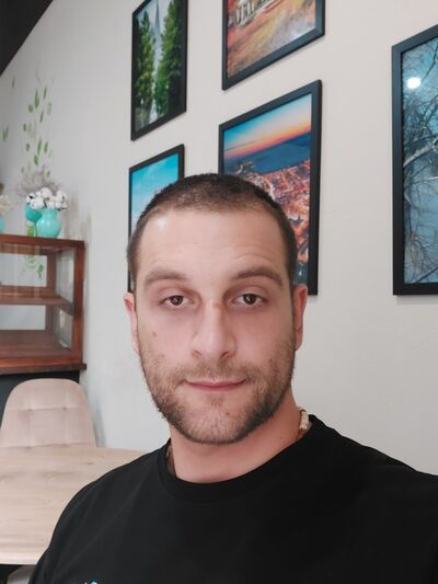  -,   Nikola, 31 ,   ,   