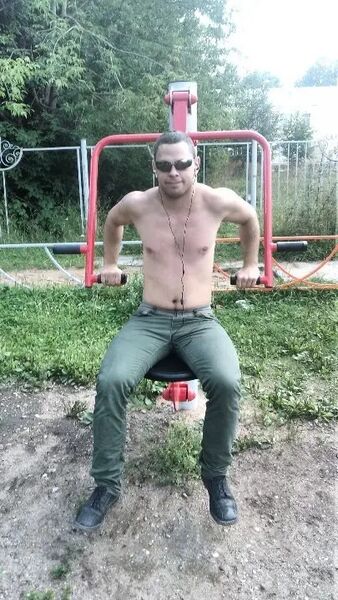   ,   Vladimir, 33 ,   ,   