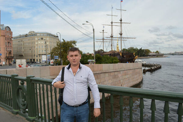  ,   Sasha, 41 ,   