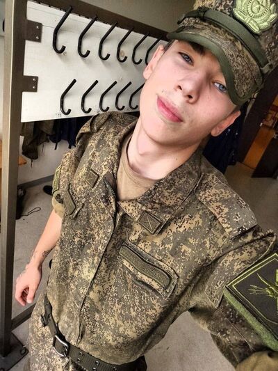   ,   Maks, 20 ,   ,   