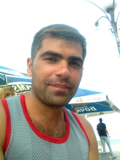  ,   Andrei, 44 ,   