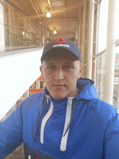  ,   Vasil, 28 ,   ,   , c 