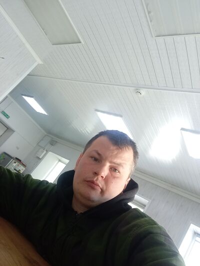  ,   Stepan, 33 ,   ,   