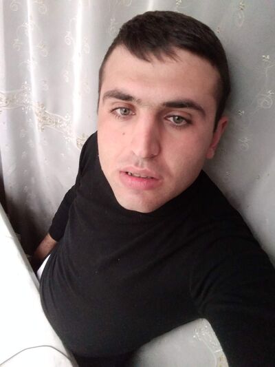  ,   Armen, 30 ,   ,   