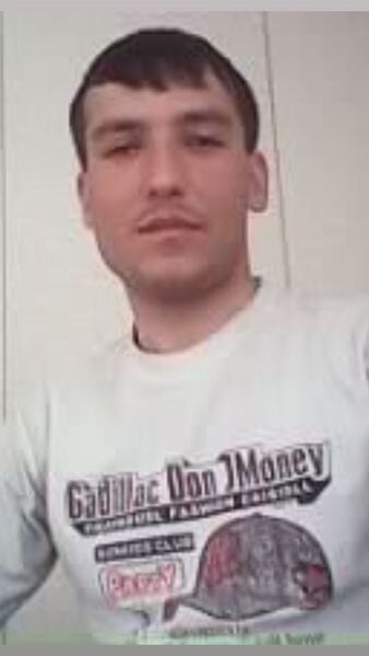  ,   Zahar, 37 ,   