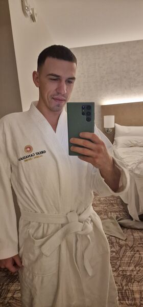  Charenton-le-Pont,   Rostyslav, 30 ,   ,   