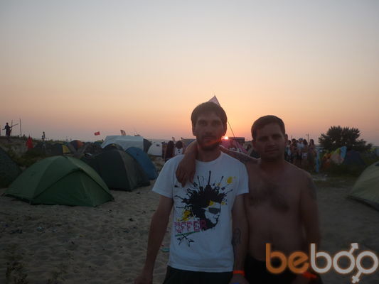  ,   Anton, 43 ,   