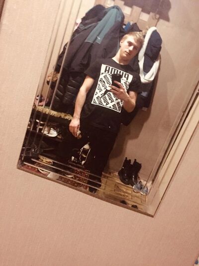  ,   Nikita, 25 ,   c 