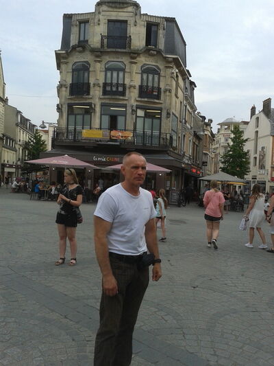  ,   Sacha, 55 ,   ,   , c 