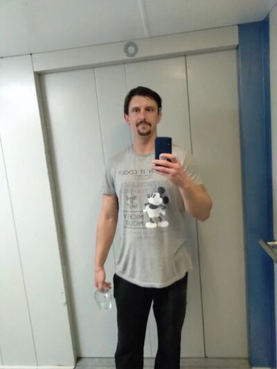  ,   Mikhail, 35 ,   ,   