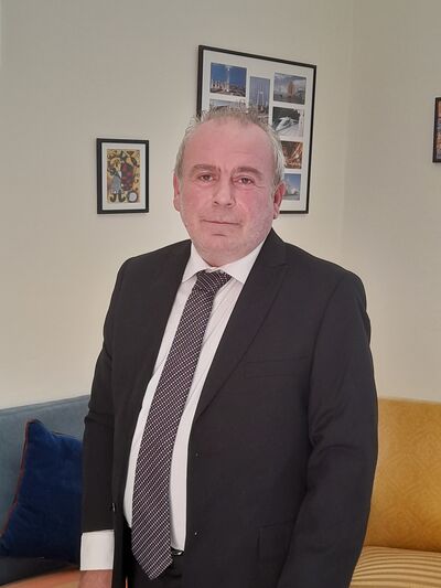  Beirut,   George, 56 ,   ,   