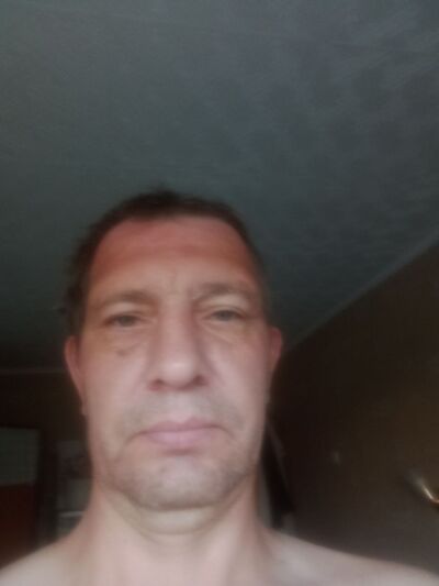  ,   Sasha, 49 ,   ,   