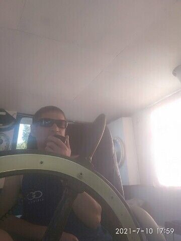  ,   Vladimir, 46 ,   c 