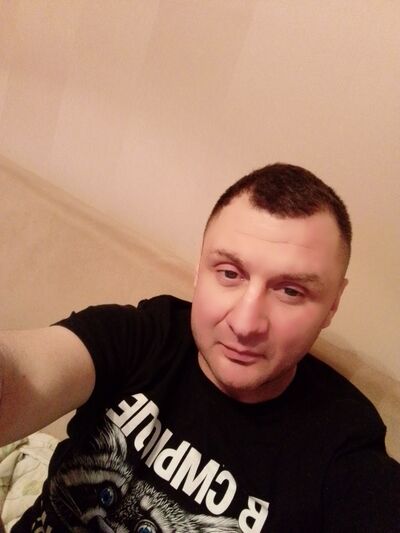  ,   Sasha, 39 ,   ,   