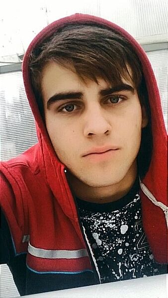  --,   , 25 ,   