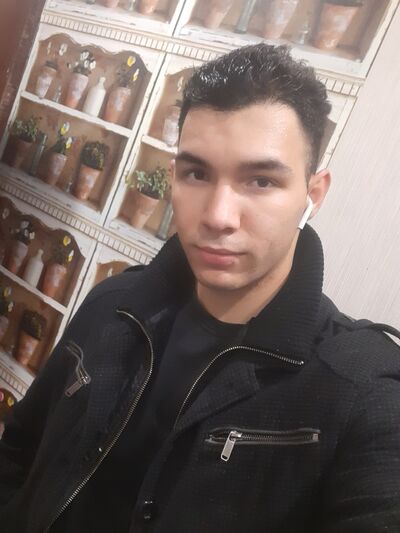 ,   Eeskander, 24 ,   ,   , c , 