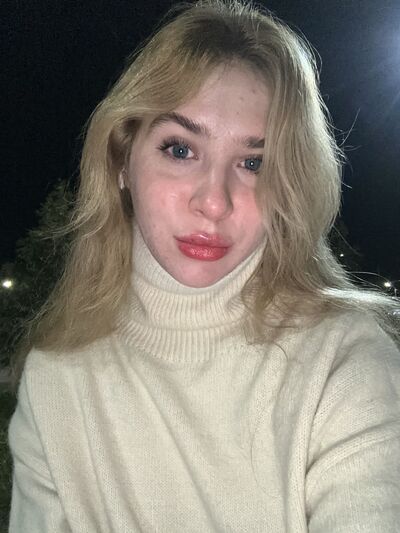  ,   Ekaterina, 20 ,   ,   , 