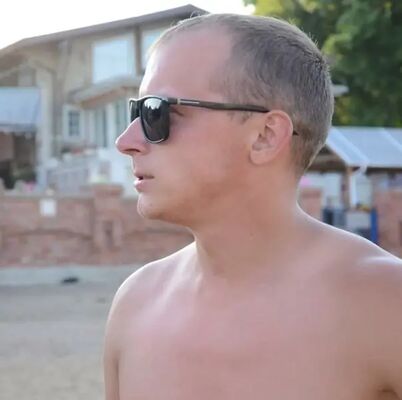  ,   , 33 ,   c 