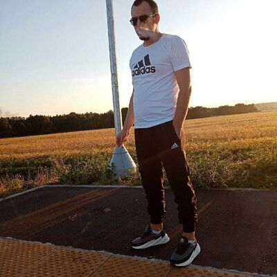  ,   Oleg, 26 ,   ,   