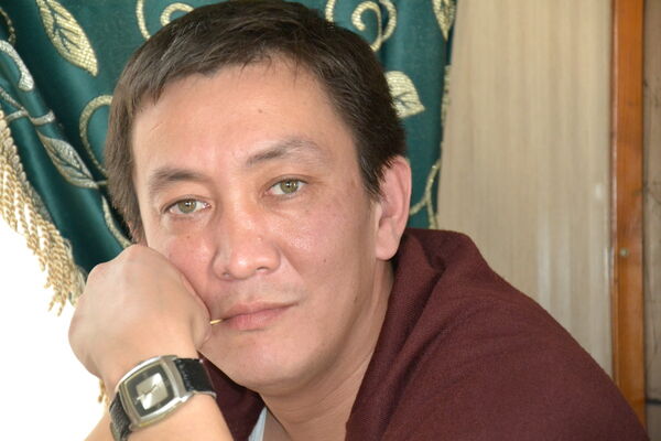  ,   Adil, 50 ,   