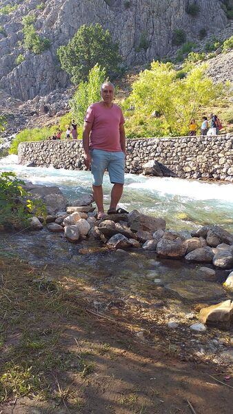  ,   Ali, 55 ,   ,   