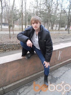  --,   Lee, 33 ,   ,   , c 