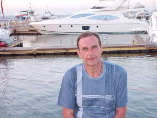  ,   Viktor, 53 ,   ,   , c 