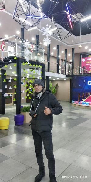  ,   Shuxrat, 32 ,   ,   , c , 