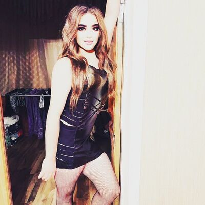  ,   Marina, 28 ,   ,   