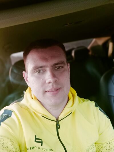  ,   Vlad, 28 ,  