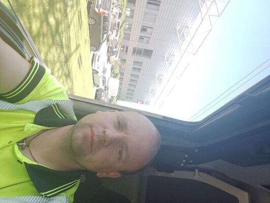  Holon,   Mike, 46 ,   ,   