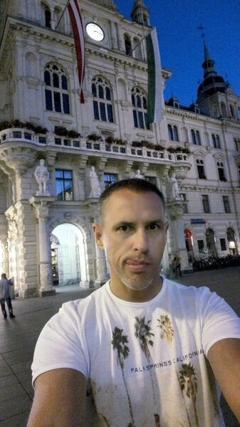  ,   Indrek, 52 ,   ,   , c 