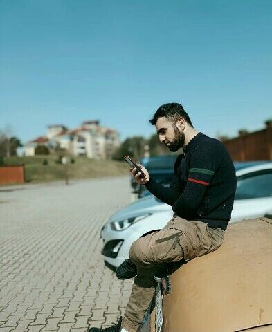  ,   Amir, 35 ,   ,   