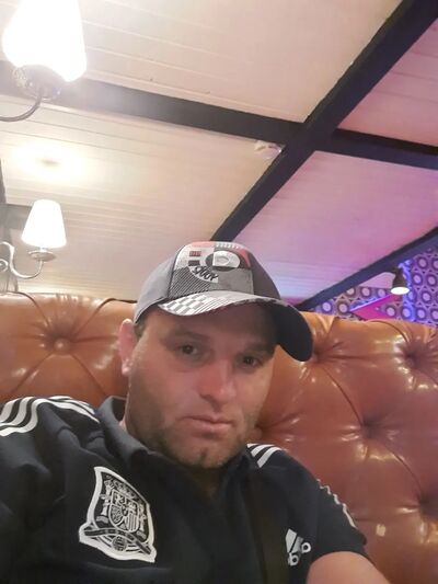  ,   Viktor, 39 ,   ,   , c , 