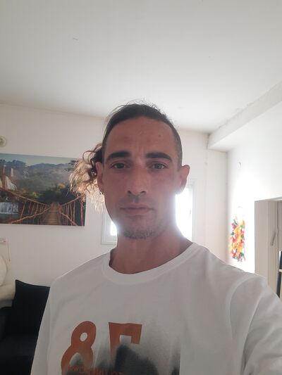 Tel Aviv-Yafo,   Adam, 41 ,   ,   