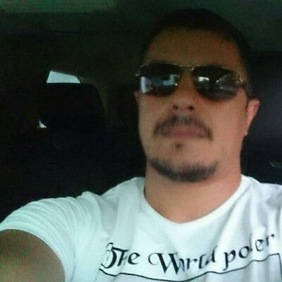  ,   Ruslan, 46 ,   ,   , c 