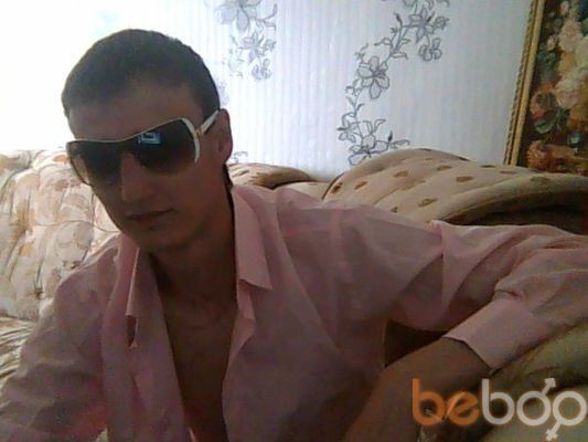  ,   Mitch, 30 ,   