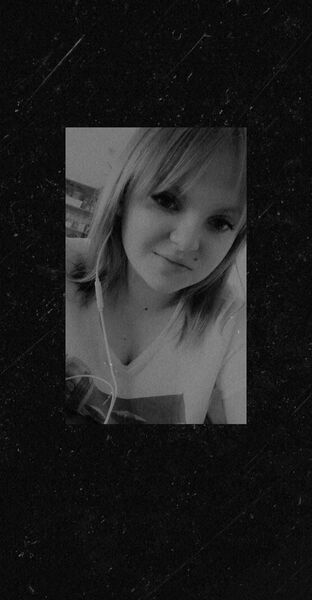  ,   Anastasia, 21 ,     , 