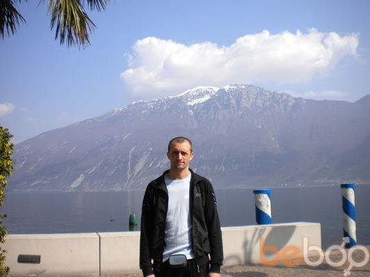  ,   Stas, 48 ,   