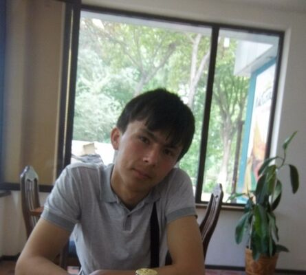  ,   Asadbek, 33 ,   
