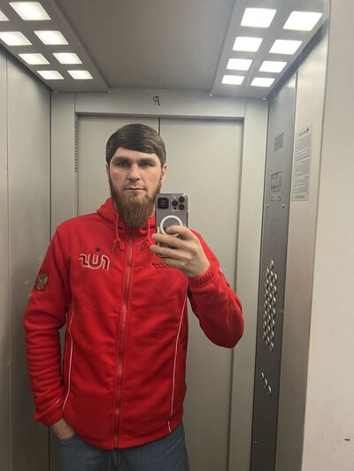  ,   Haydar, 28 ,  