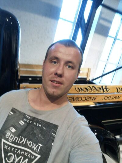  ,   Oleg, 31 ,   ,   