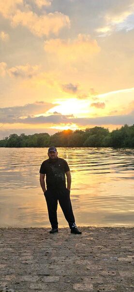  Frankfurt am Main,   , 46 ,   ,   , c 