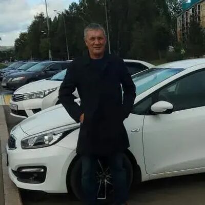  ,   Yury, 60 ,   ,   , c 