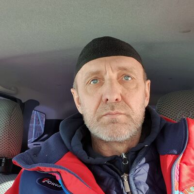  ,   Igor, 63 ,   ,   